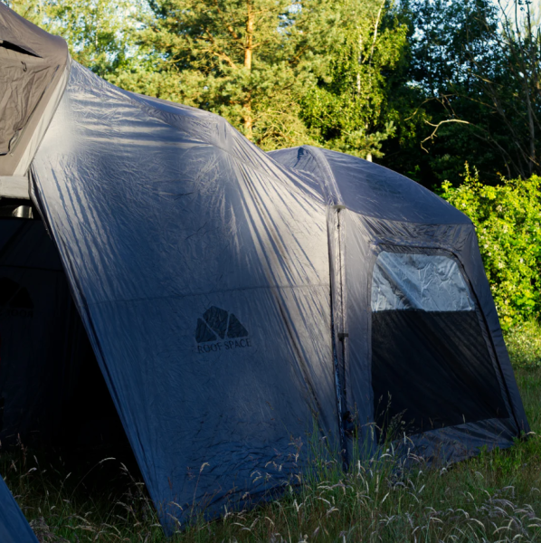 Family Base - Großes Vorzelt